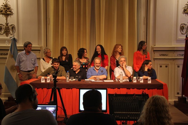 Lanzamiento de la Fundación